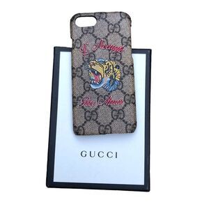 Authentic Gucci Iphone Case Supreme GG Tiger 7/8 Beige FOR IPHONE 7 AND 8 ONLY